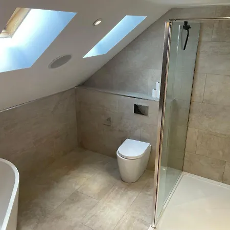 Fabulous 2 Bed *